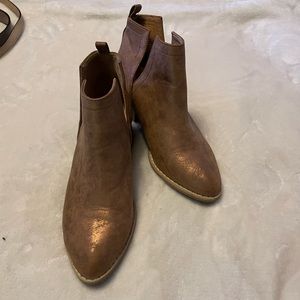 Brown/Gold shimmer boots